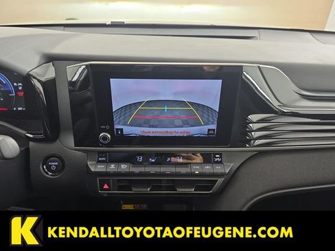 Used 2025 Toyota Camry LE FWD image 11