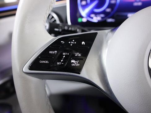 Used 2023 Mercedes-Benz EQE 350+ 4MATIC SUV w/ Exclusive Trim Package image 20