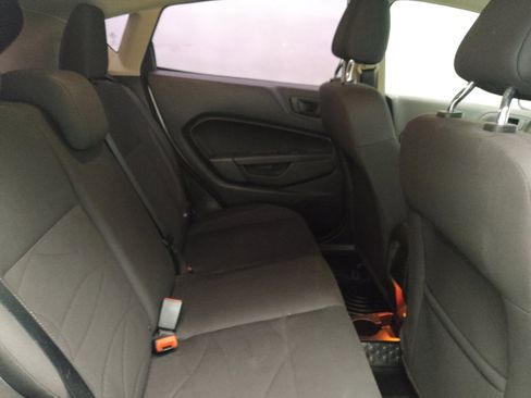 Used 2018 Ford Fiesta SE image 19