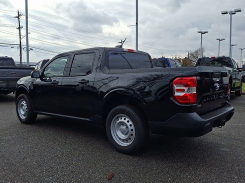 New 2025 Ford Maverick XL image 5