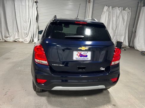 Used 2022 Chevrolet Trax LT w/ Driver Confidence Package AWD/4WD image 6
