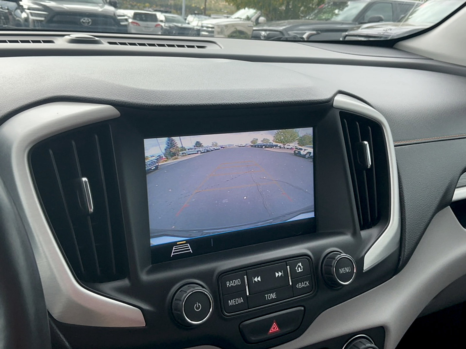 Used 2018 GMC Terrain SLT w/ Preferred Package AWD/4WD image 19