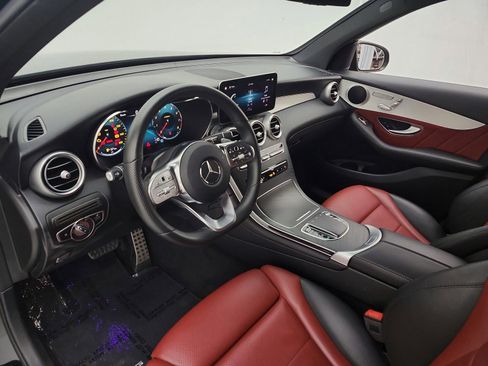 Used 2022 Mercedes-Benz GLC 300 image 27