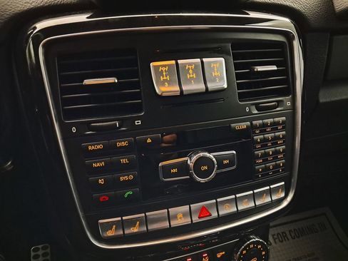 Used 2016 Mercedes-Benz G 550 image 23