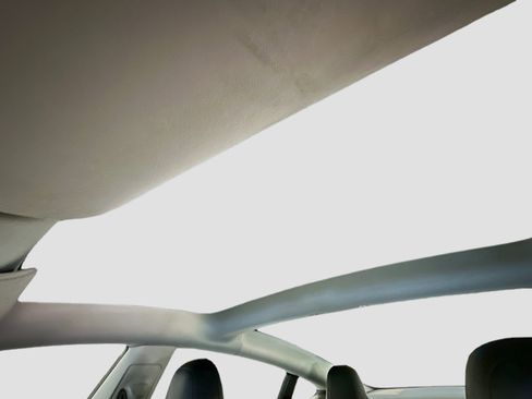 Used 2022 Tesla Model 3 Long Range image 27