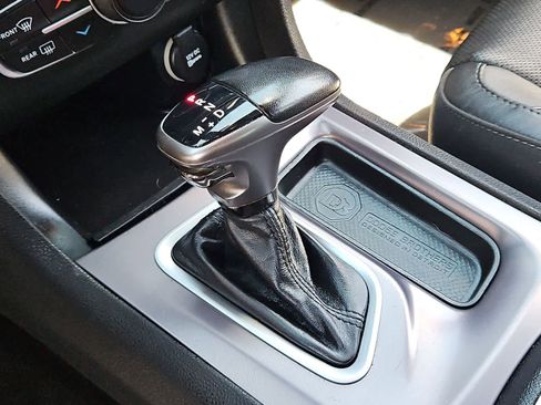 Used 2021 Dodge Charger SXT w/ Leather Interior Group RWD image 29