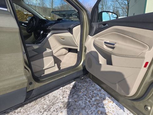Used 2013 Ford Escape SE image 24