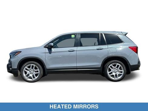 Certified 2025 Honda Passport EX-L image 10