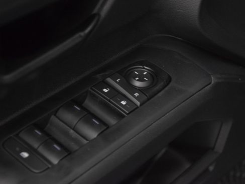 New 2025 Toyota Tacoma SR5 image 17