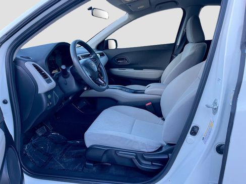 Used 2022 Honda HR-V LX image 19