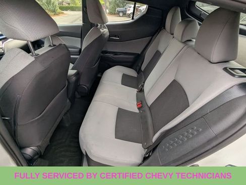 Used 2019 Toyota C-HR XLE image 15