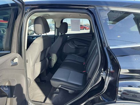 Used 2017 Ford Escape SE image 22