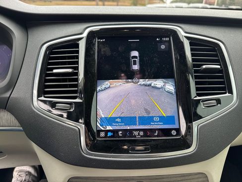 Certified 2023 Volvo XC90 B6 Plus w/ Protection Package image 24