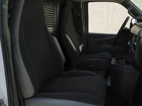 Used 2020 GMC Savana 2500 w/ Driver Convenience Package image 34