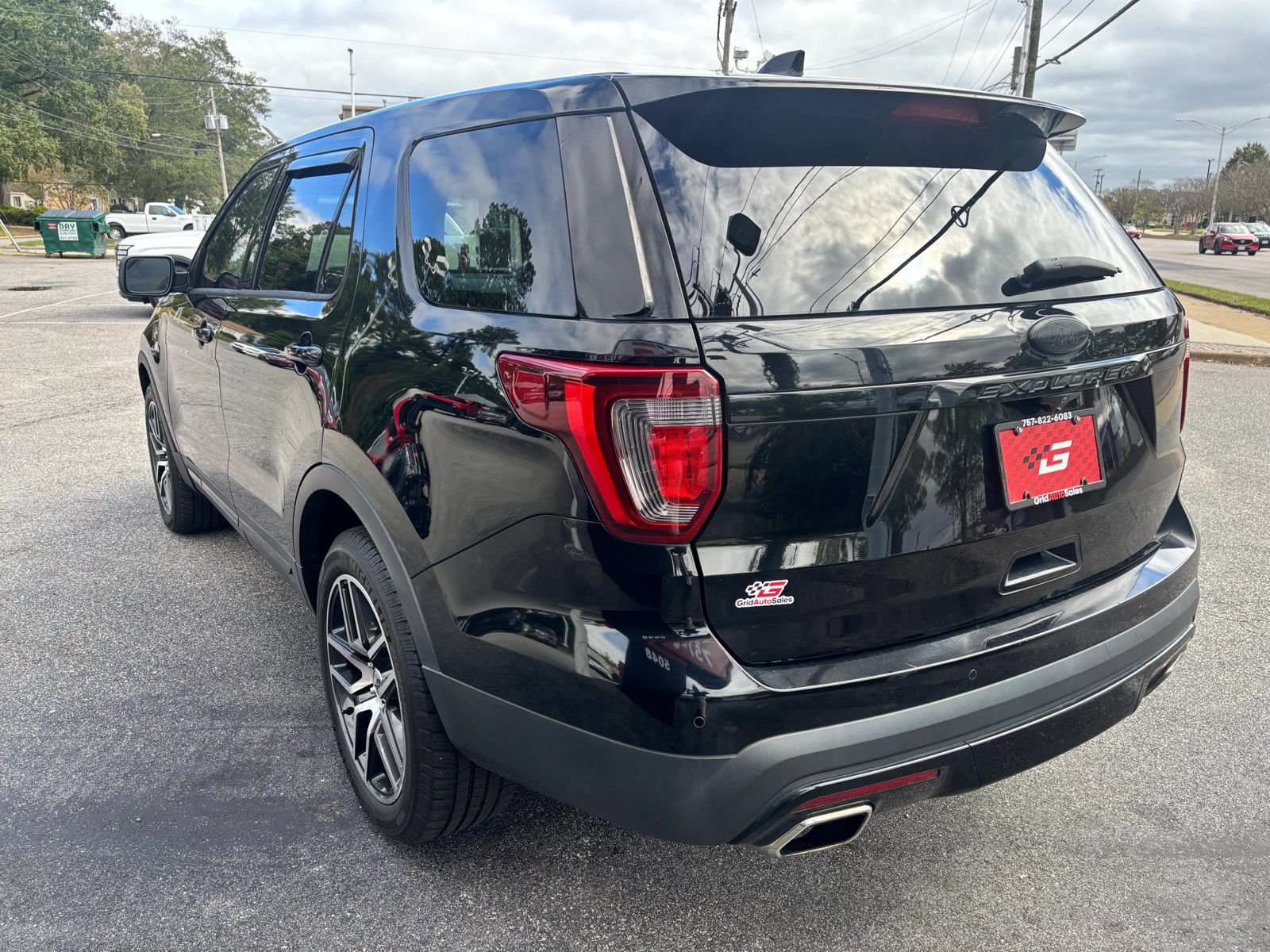 Used 2016 Ford Explorer Sport w/ Equipment Group 401A AWD/4WD image 5