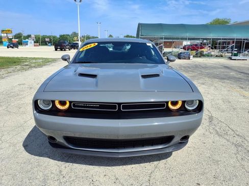 Used 2023 Dodge Challenger SXT image 8