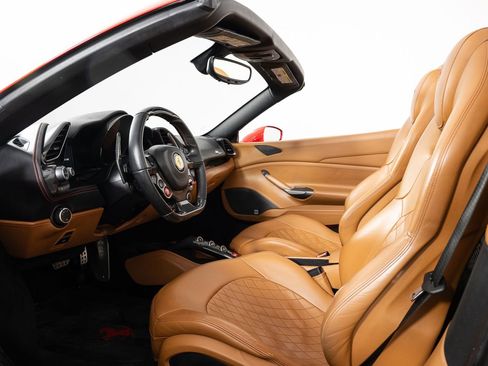 Used 2017 Ferrari 488 Spider RWD image 14