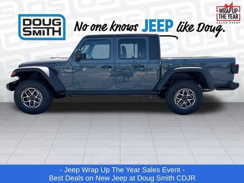 New 2025 Jeep Gladiator Rubicon w/ Convenience Group image 3