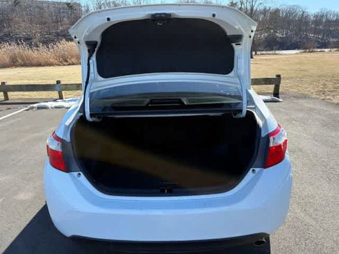 Used 2015 Toyota Corolla S image 24