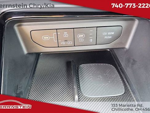 Used 2025 Kia K5 GT-Line AWD/4WD image 17