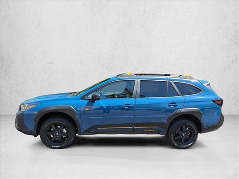 Certified 2025 Subaru Outback Wilderness AWD/4WD image 9
