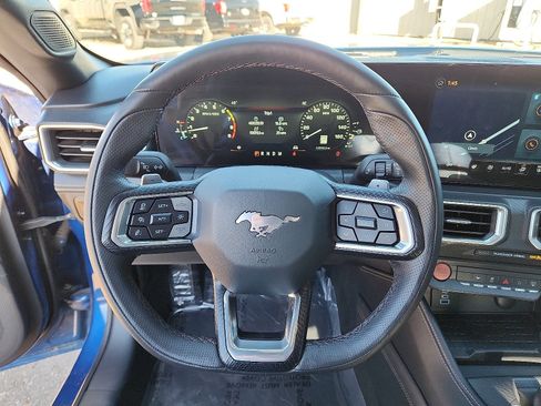 Used 2024 Ford Mustang GT Premium image 15