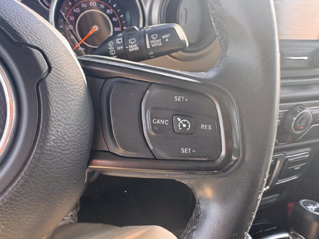 Used 2018 Jeep Wrangler Sport AWD/4WD image 11