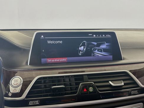 Used 2020 BMW M760i xDrive w/ Luxury Rear Seating Package image 13