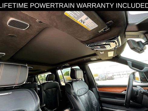 Used 2024 Jeep Grand Wagoneer L Series III image 22