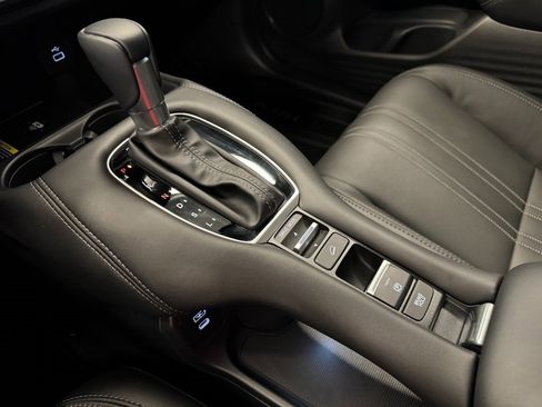 Used 2025 Honda HR-V EX-L image 15