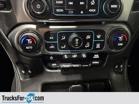 Used 2015 Chevrolet Suburban LT w/ Luxury Package image 22