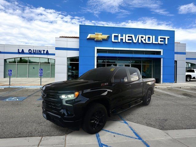Used 2026 Chevrolet Silverado 1500 RST w/ RST Select Package AWD/4WD image 4