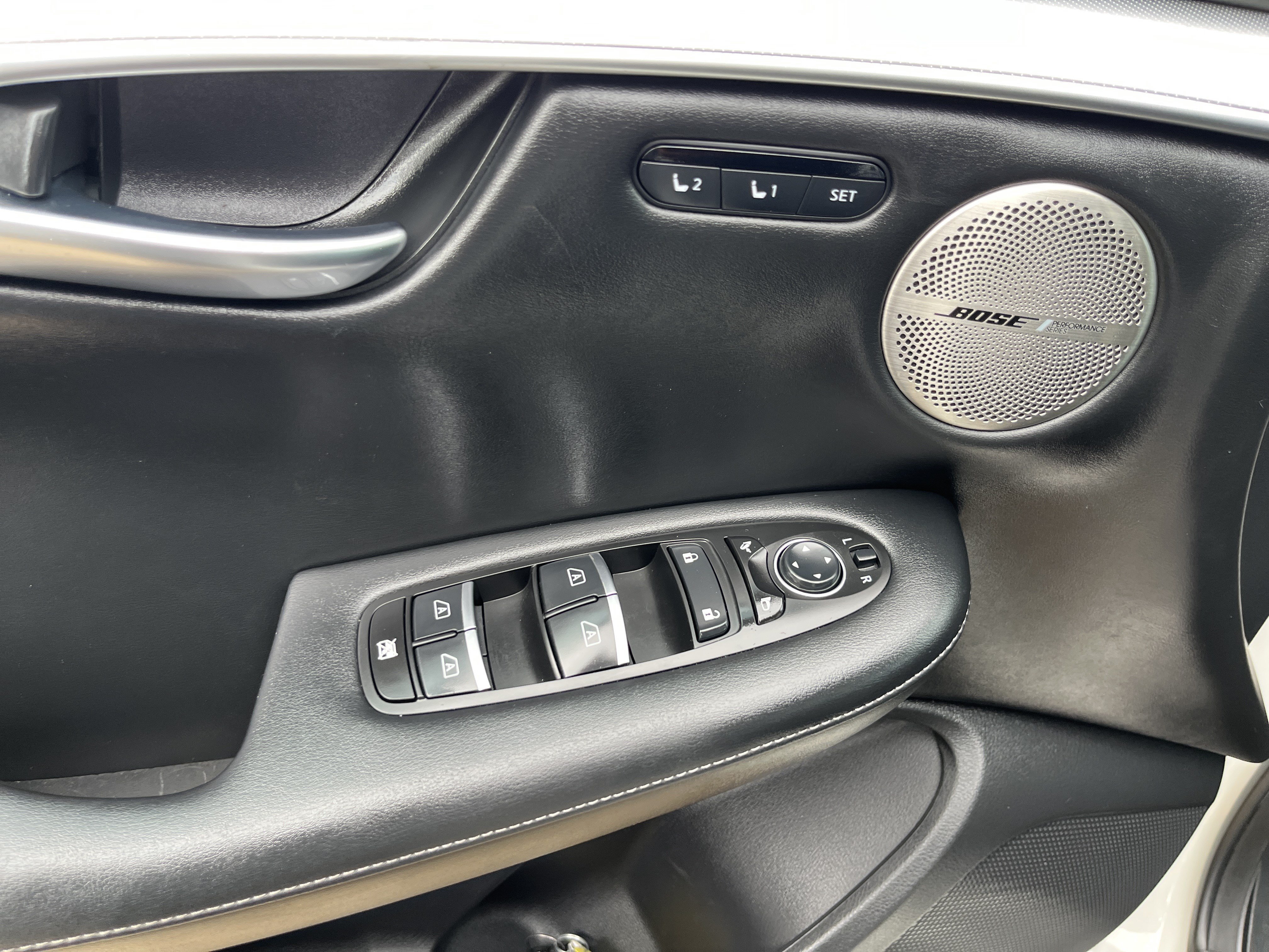 Used 2022 INFINITI QX50 Essential FWD image 27