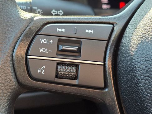 Certified 2024 Honda Accord EX image 33