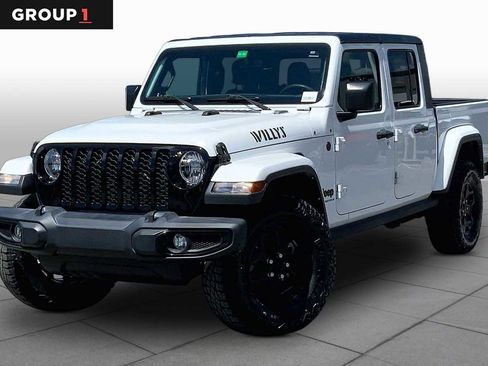 Used 2023 Jeep Gladiator Sport AWD/4WD image 1