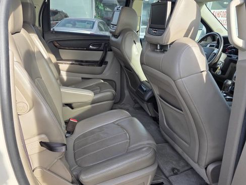 Used 2014 GMC Acadia Denali image 18