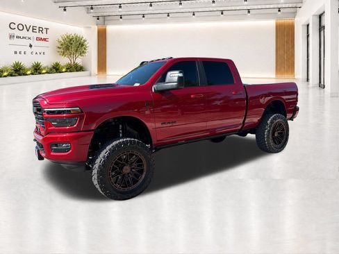 Used 2026 RAM 2500 Laramie w/ Night Edition AWD/4WD image 4