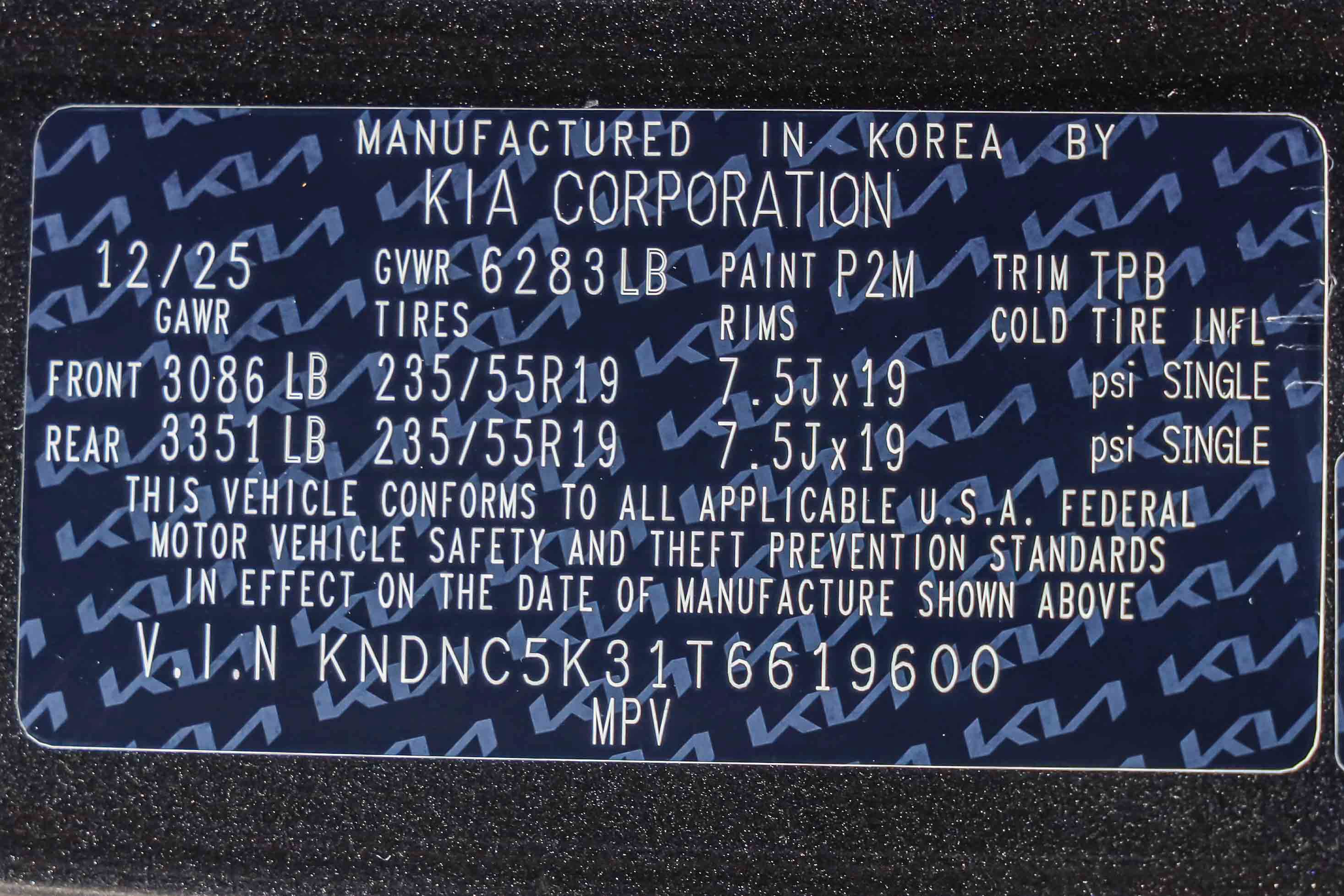 Used 2026 Kia Carnival EX FWD image 31