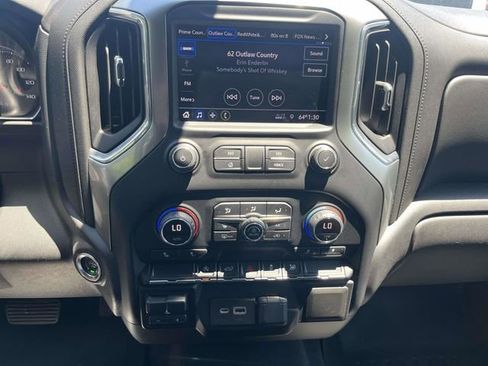 Used 2021 Chevrolet Silverado 1500 LT RWD image 25