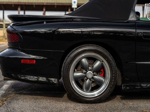 Used 2002 Pontiac Firebird Trans Am RWD image 37