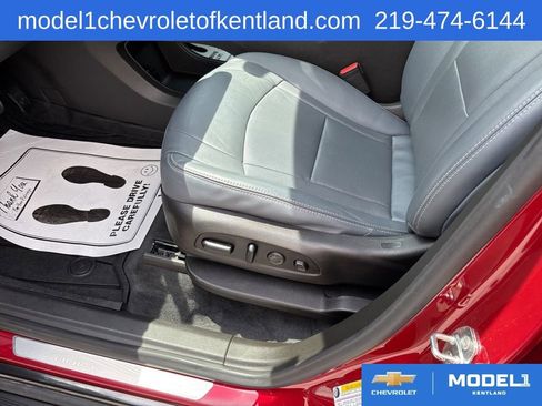 Used 2021 Buick Enclave Premium w/ Sun and Sites Package FWD image 15