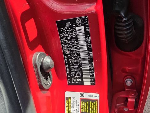 Used 2016 Toyota Corolla L FWD image 28