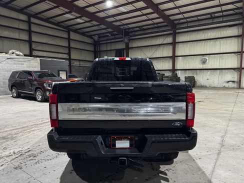 Used 2020 Ford F350 Platinum w/ Tremor Off-Road Package image 6
