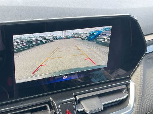 Used 2024 Chevrolet TrailBlazer ACTIV w/ Driver Confidence Package image 21