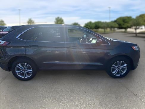 Used 2020 Ford Edge SEL w/ Convenience Package image 9