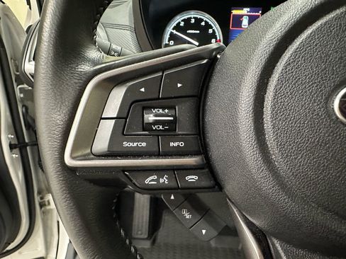 Used 2023 Subaru Forester Premium AWD/4WD image 30