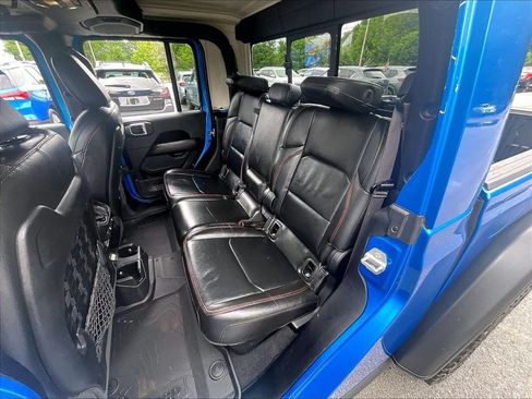 Used 2021 Jeep Gladiator Rubicon AWD/4WD image 25