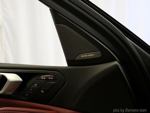 Certified 2025 BMW X6 M60i image 27