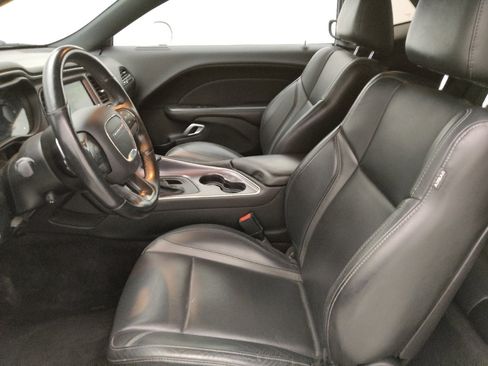 Used 2018 Dodge Challenger GT w/ Blacktop Package image 17