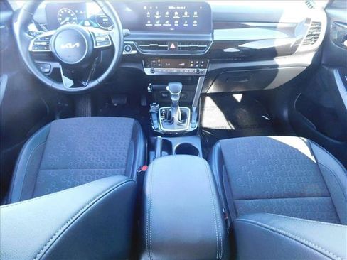 Used 2024 Kia Seltos S image 18